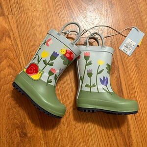 Girls size 5 cat and jack Floral Rain Boots